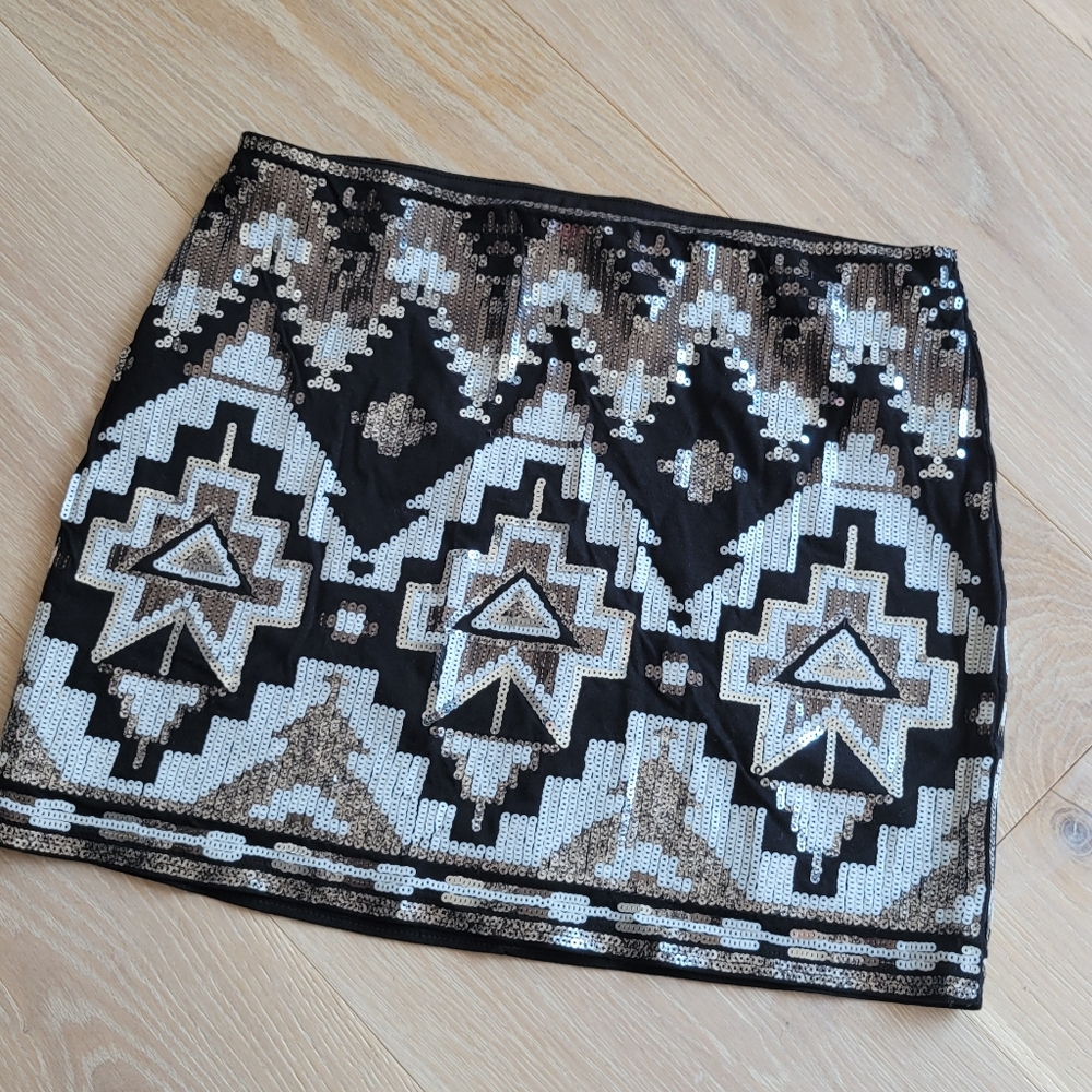 EXPRESS | Black & White Sequin Skirt